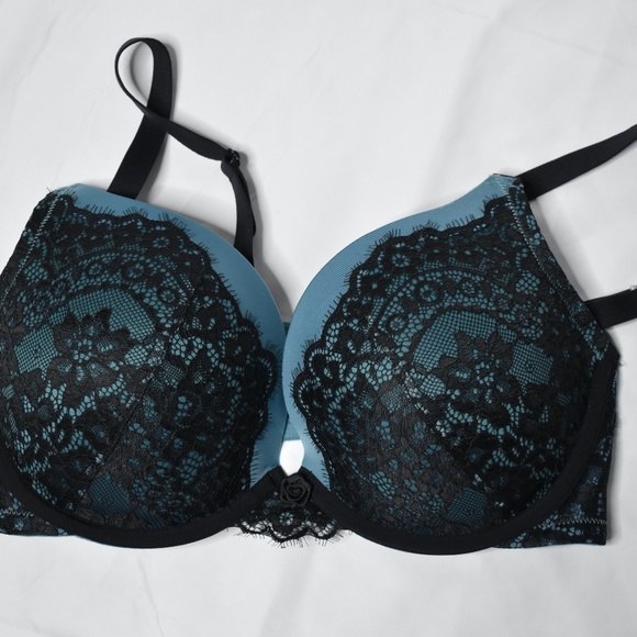 torrid Other - Torrid Bra Teal with Black Lace Overlay 38D